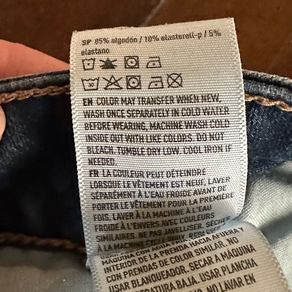 American Eagle Jeans - Picture 8 of 8